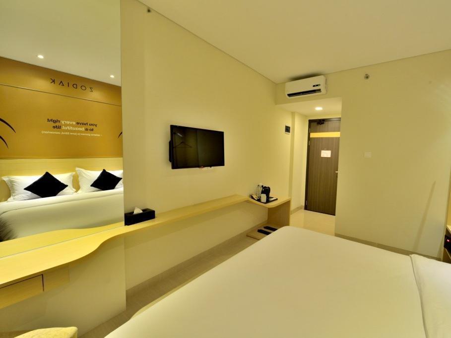 Zodiak Asia Afrika By Kagum Hotels Бандунг Екстер'єр фото